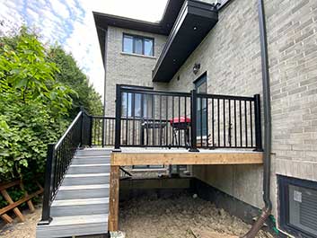 Aluminum Railing Richmond Hill-Stairs Railings Cambridge-Aluminum Railings-Glass Railings-Pool Railings-Balcony-Railings-Banister-Railings-Porch Railings