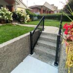 Aluminum Railing Welland-Aluminum-Railing-Glass-Railing-Pool-Railings-Balcony-Railings-Banister-Railings-Porch-Railings-Frameless-Glass-Railing