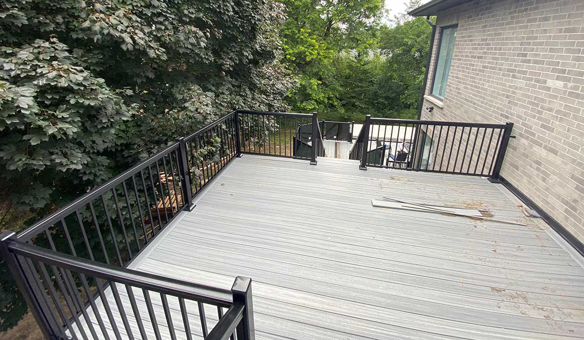 Aluminum Railings Toronto- Aluminum Railings-Glass Railings-Pool Railings-Balcony-Railings-Banister-Railings-Porch Railings